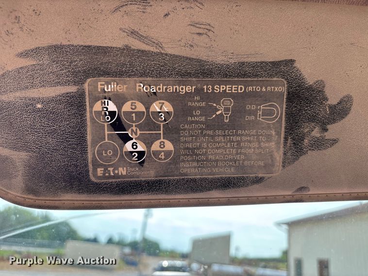 image for item DW7248 1985 Mack RW613 truck cab and chassis