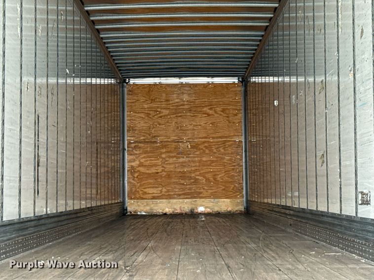 image for item DX5564 2014 Vanguard VXP dry van trailer