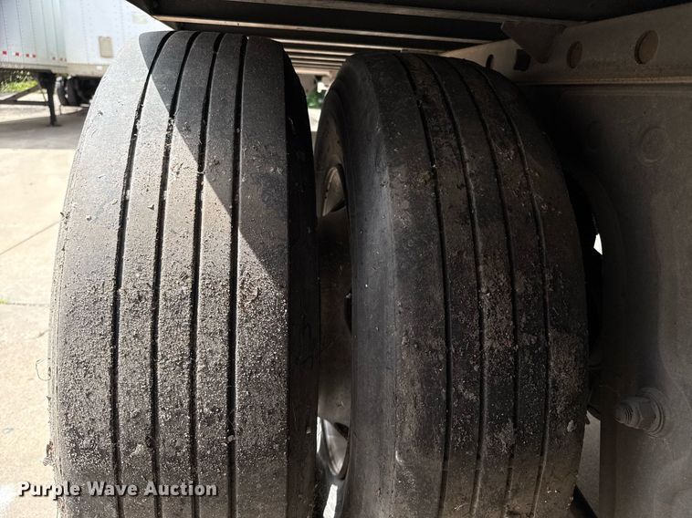 image for item DX5565 2014 Vanguard VXP dry van trailer