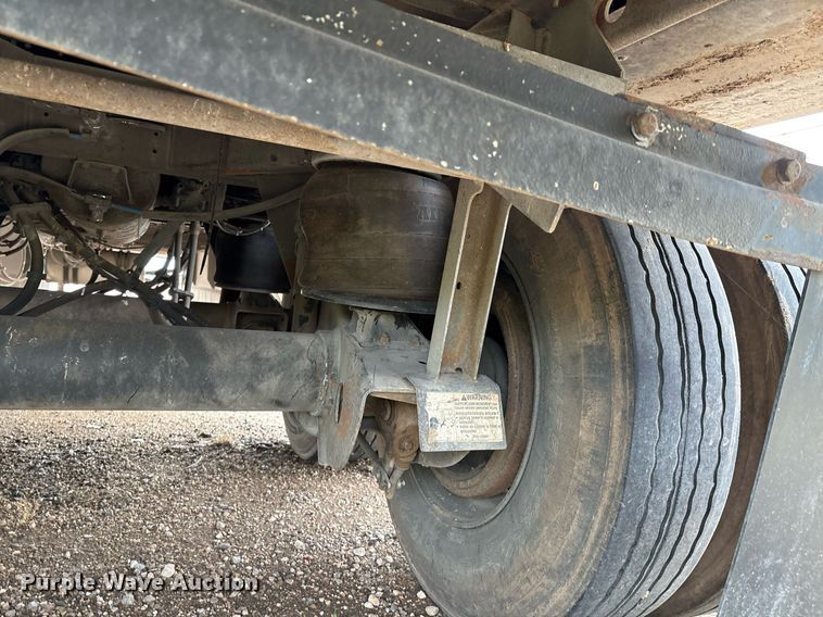 image for item DX7971 2014 Utility Trailer VS2RA refrigerated van trailer