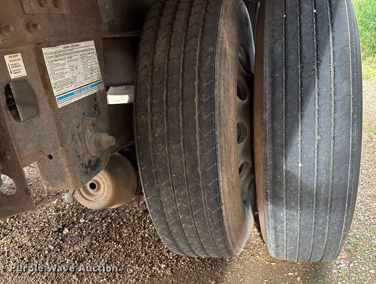 image for item DX7971 2014 Utility Trailer VS2RA refrigerated van trailer