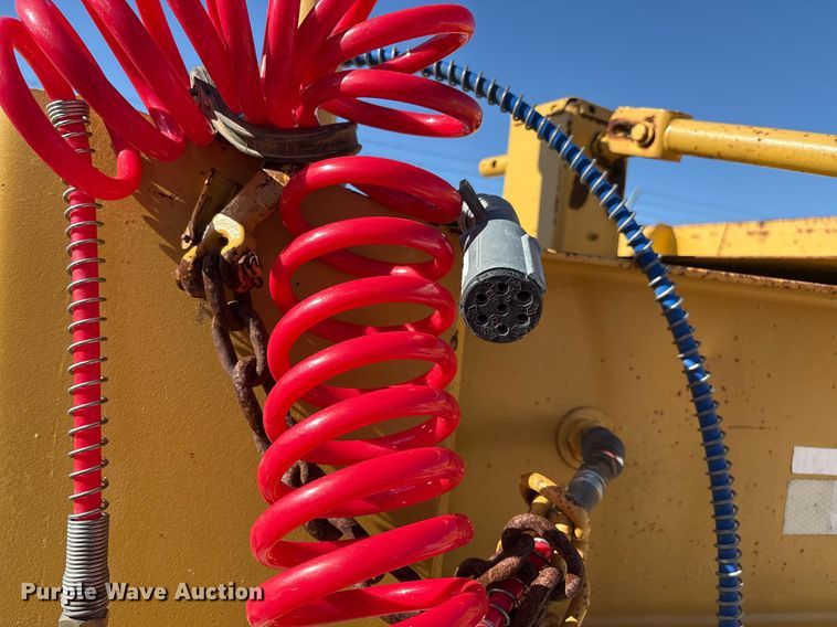 image for item DX8061 2008 Interstate 20DTA equipment trailer