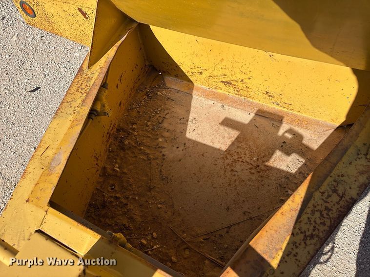 image for item DX8061 2008 Interstate 20DTA equipment trailer