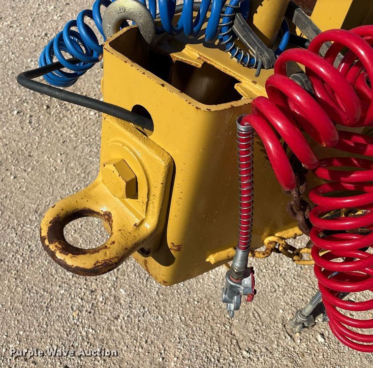 image for item DX8061 2008 Interstate 20DTA equipment trailer