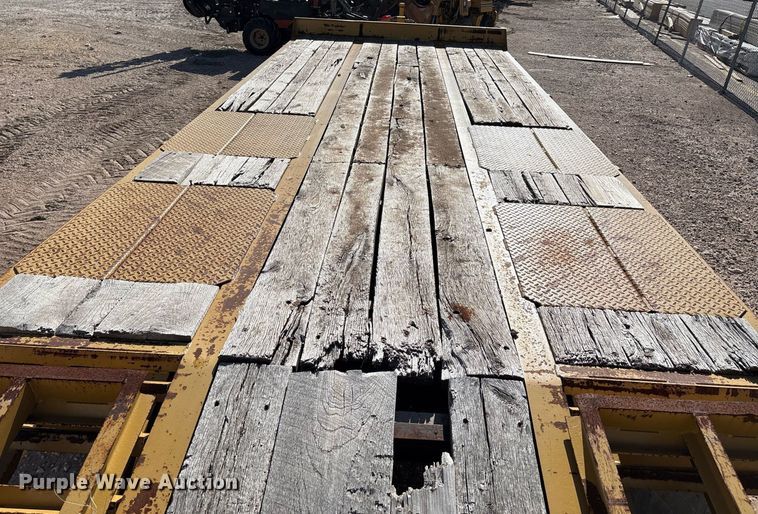 image for item DX8061 2008 Interstate 20DTA equipment trailer