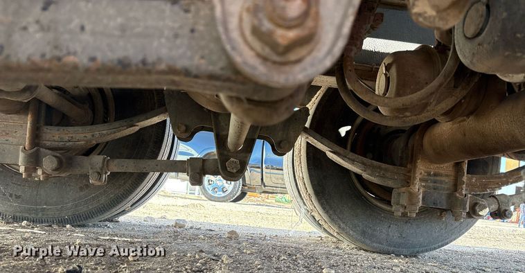 image for item DX8061 2008 Interstate 20DTA equipment trailer