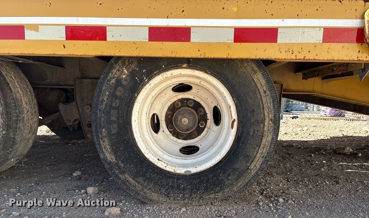 image for item DX8061 2008 Interstate 20DTA equipment trailer
