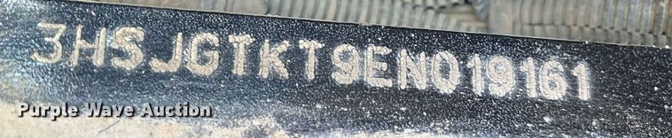 image for item DX8069 2014 Caterpillar CT660 semi truck