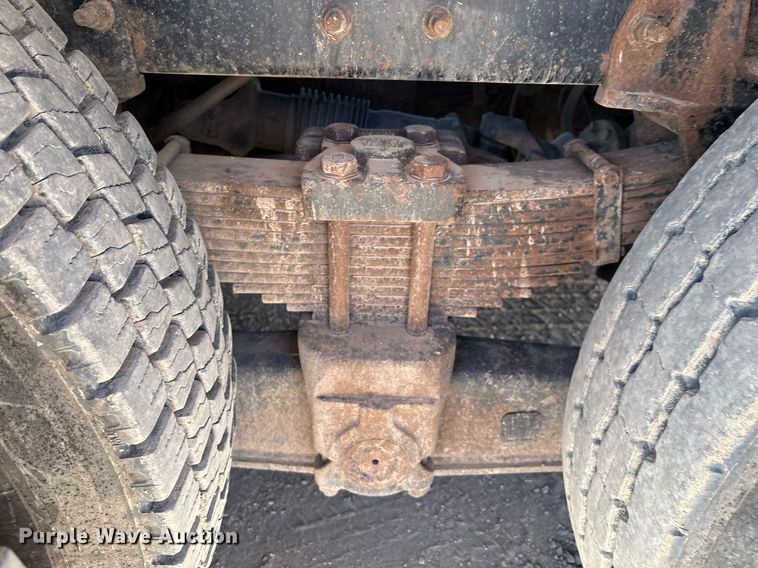 image for item DX8070 2009 International 7600 hydrovac truck