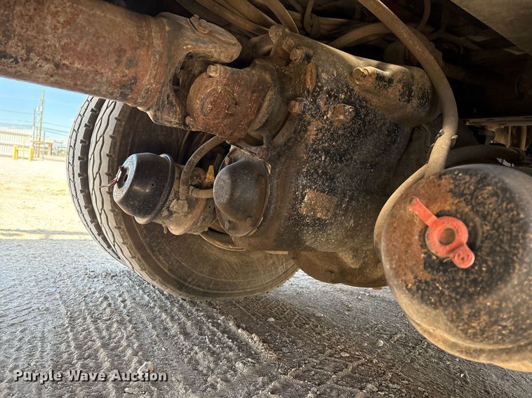 image for item DX8070 2009 International 7600 hydrovac truck