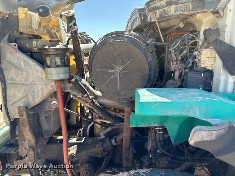 image for item DX8070 2009 International 7600 hydrovac truck