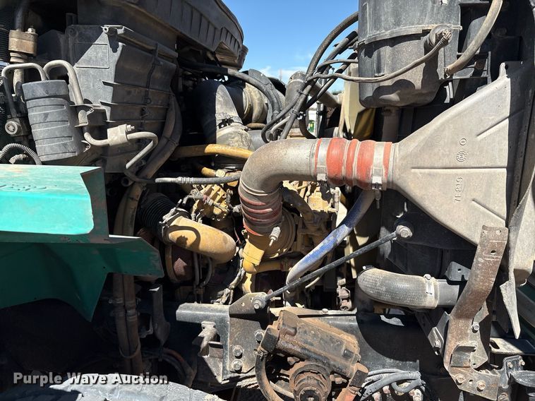 image for item DX8070 2009 International 7600 hydrovac truck