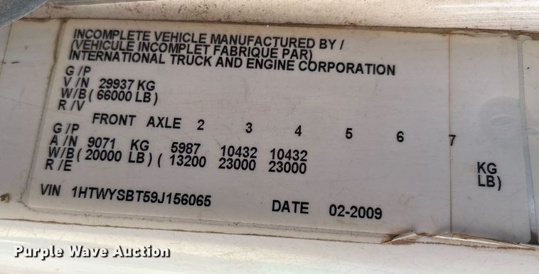 image for item DX8070 2009 International 7600 hydrovac truck