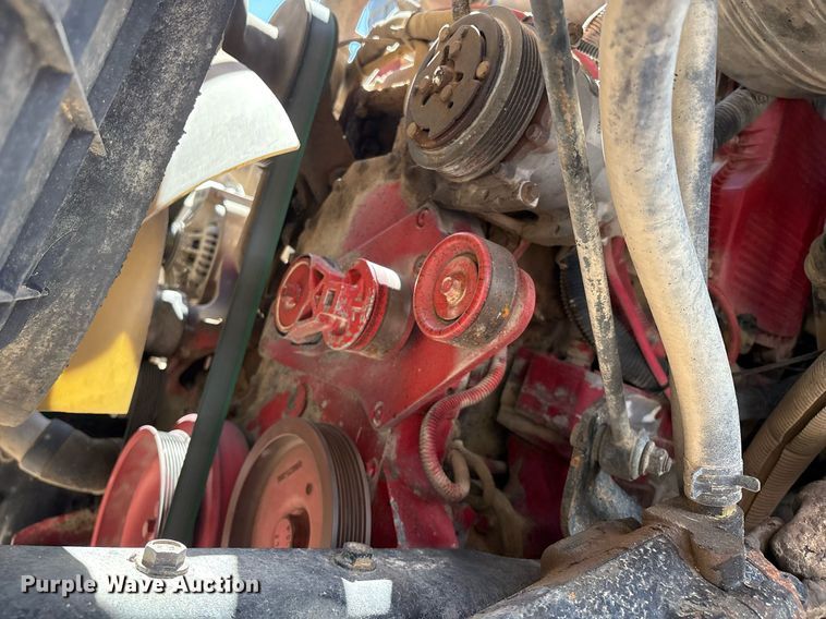 image for item DX8071 2008 International 7600 tank truck