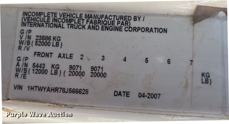image for item DX8071 2008 International 7600 tank truck