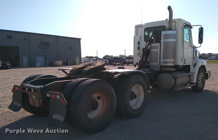 CAMIóN 2015 FREIGHTLINER