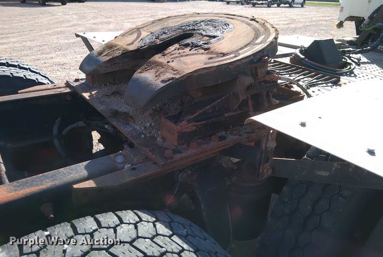 image for item DY0447 2015 Freightliner Coronado SD122 semi truck