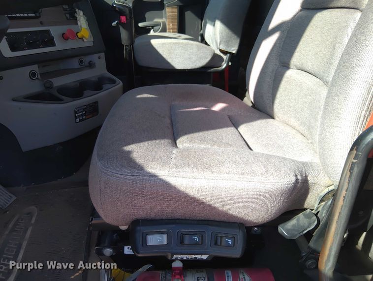 image for item DY0447 2015 Freightliner Coronado SD122 semi truck