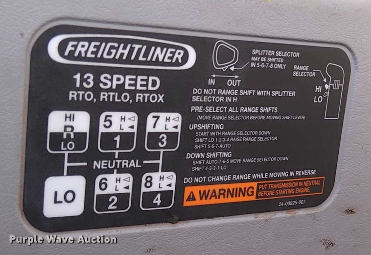 image for item DY0447 2015 Freightliner Coronado SD122 semi truck