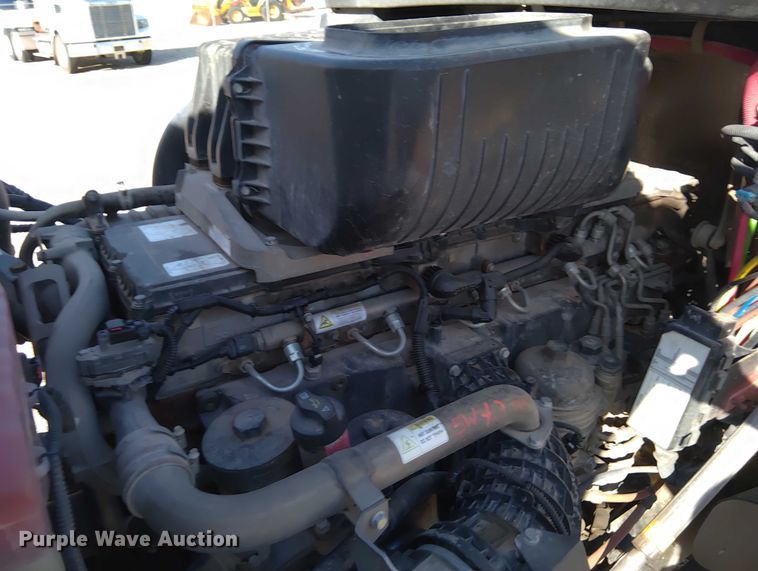 image for item DY0447 2015 Freightliner Coronado SD122 semi truck