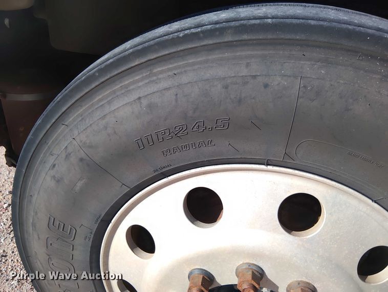 image for item DY0447 2015 Freightliner Coronado SD122 semi truck