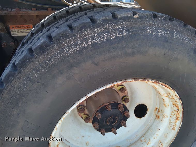 image for item DY0447 2015 Freightliner Coronado SD122 semi truck