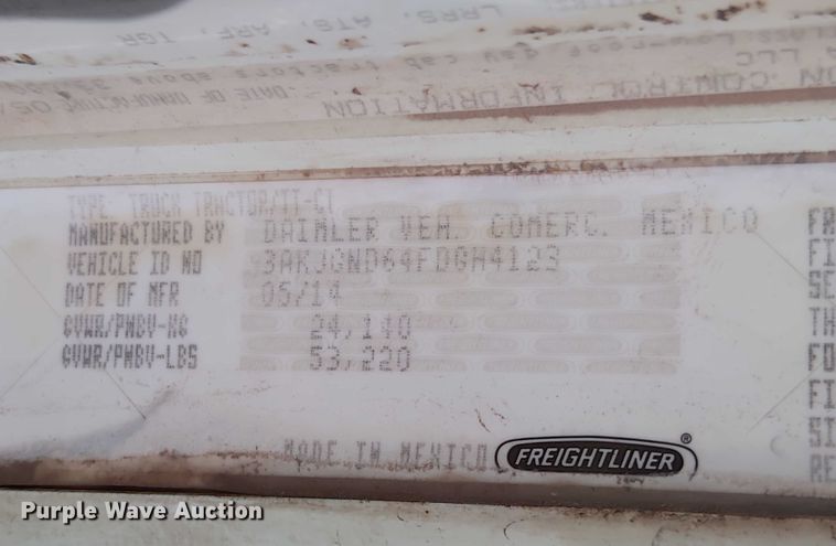 image for item DY0447 2015 Freightliner Coronado SD122 semi truck