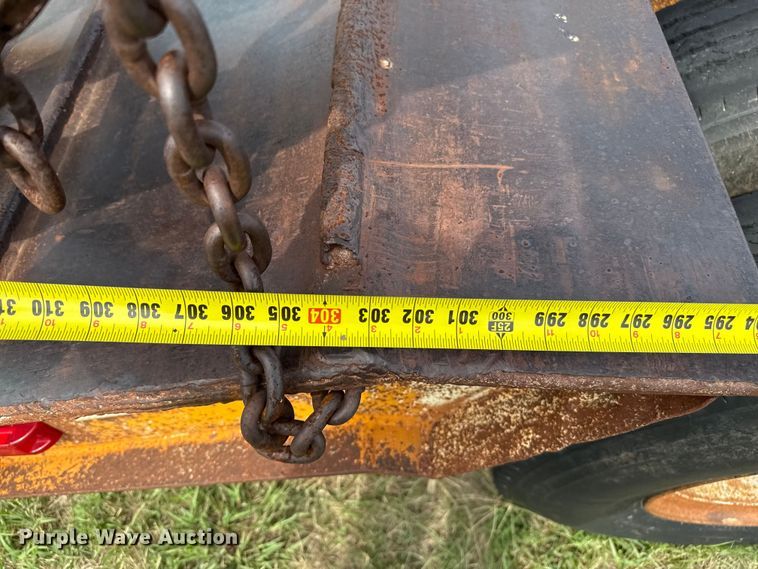 image for item DZ8822 1981 Holden Frame Co. HLB37235 drop deck equipment trailer