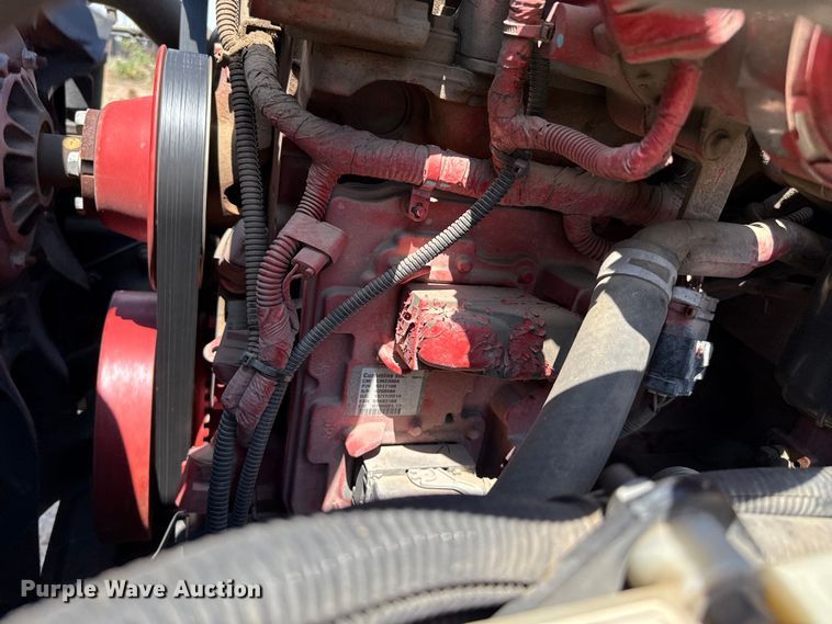 image for item DZ8835 2015 Freightliner flatbed truck