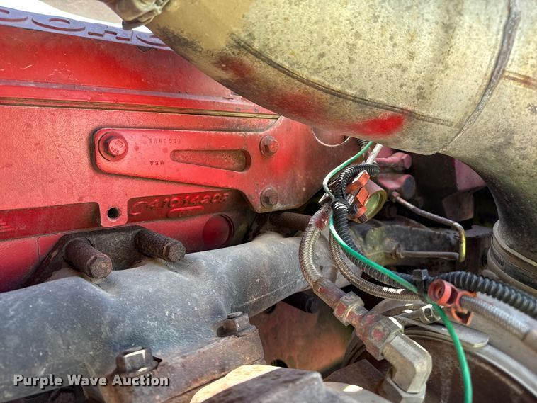 image for item DZ8848 2004 International 9400i semi truck