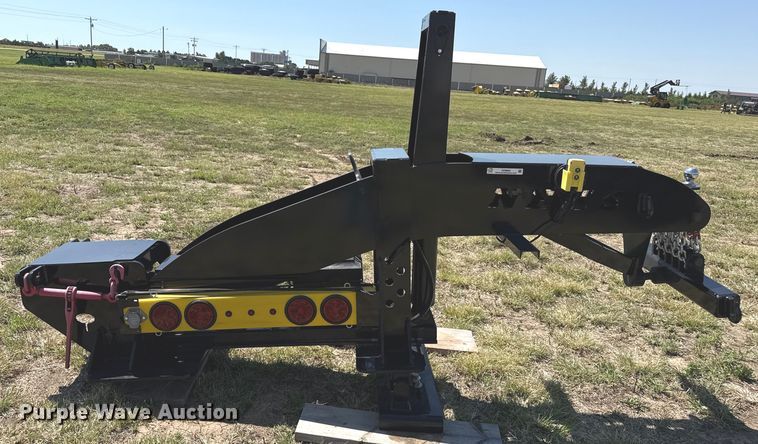 image for item DZ8866 2025 NEKS fifth wheel wrecker boom
