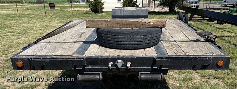 image for item DZ8871 1996 Etnyre RGM25TD-T1 lowboy equipment trailer