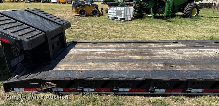 image for item DZ8871 1996 Etnyre RGM25TD-T1 lowboy equipment trailer