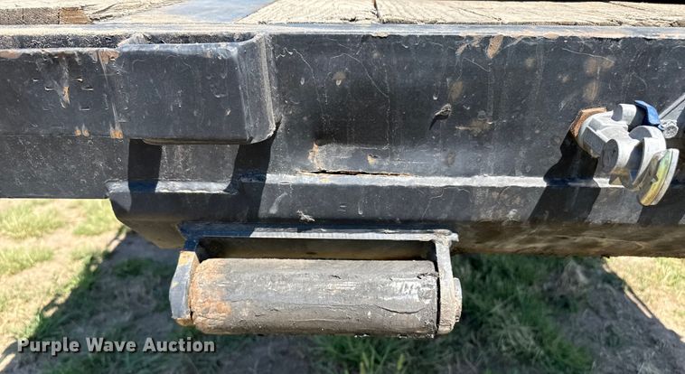 image for item DZ8871 1996 Etnyre RGM25TD-T1 lowboy equipment trailer