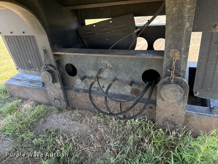 image for item DZ8871 1996 Etnyre RGM25TD-T1 lowboy equipment trailer