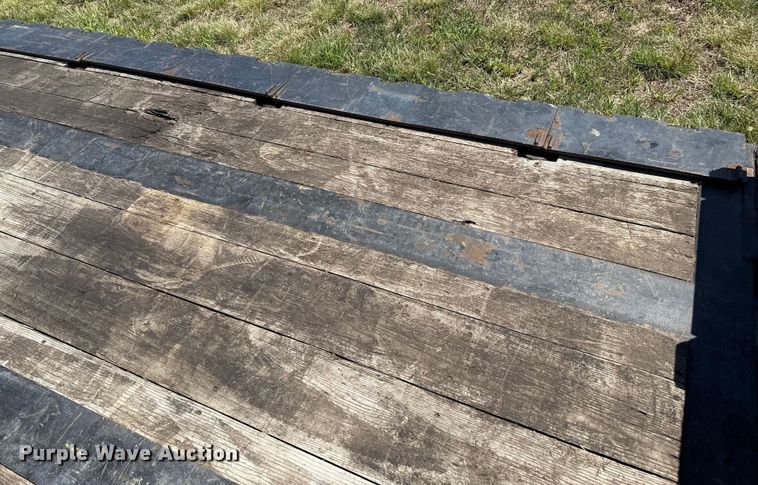 image for item DZ8871 1996 Etnyre RGM25TD-T1 lowboy equipment trailer