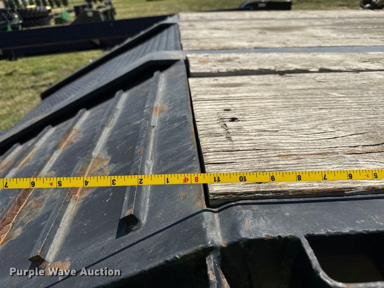 image for item DZ8871 1996 Etnyre RGM25TD-T1 lowboy equipment trailer