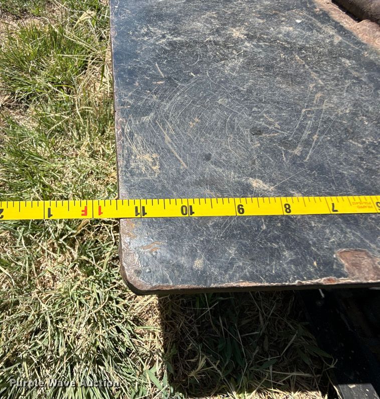 image for item DZ8871 1996 Etnyre RGM25TD-T1 lowboy equipment trailer