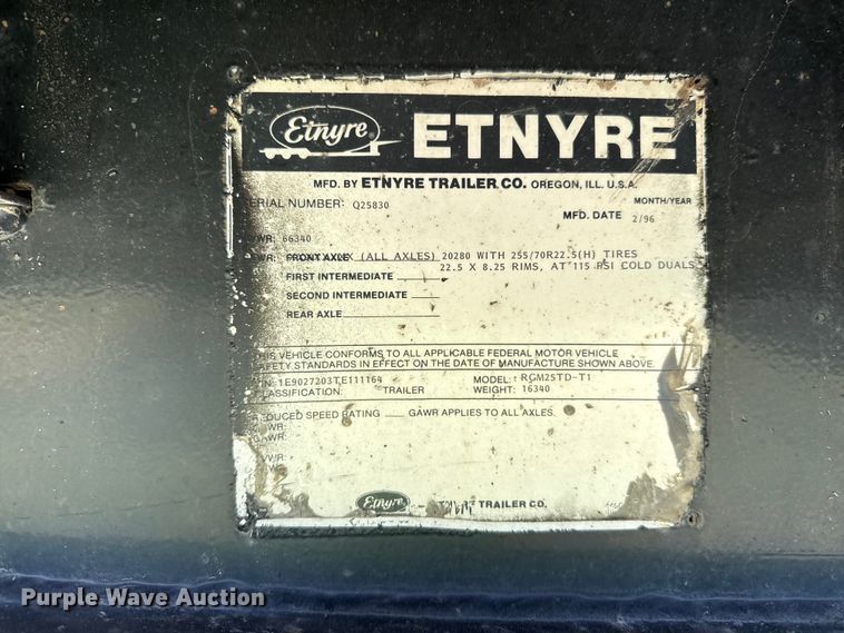 image for item DZ8871 1996 Etnyre RGM25TD-T1 lowboy equipment trailer