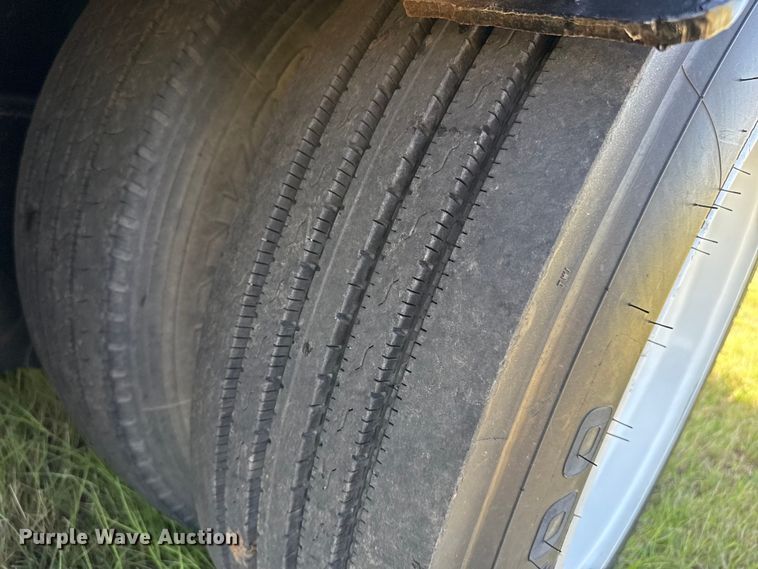 image for item DZ8877 1987 Transtech DDE462A extendable double drop deck equipment trailer