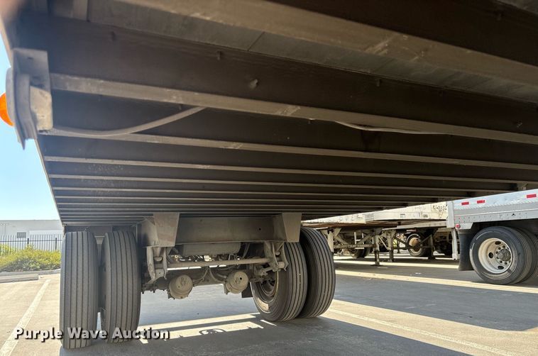 image for item EC1083 2015 Utility dry van trailer