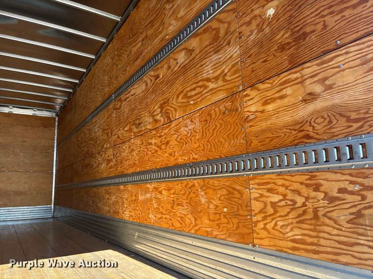 image for item EC1083 2015 Utility dry van trailer