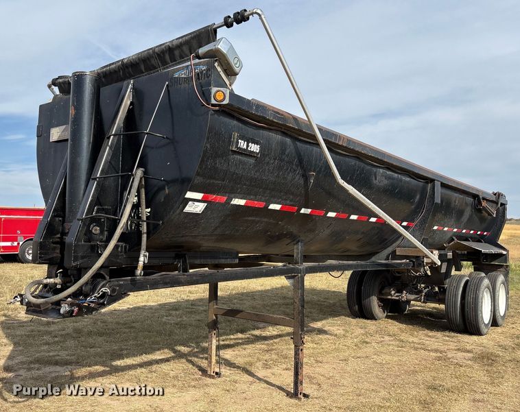 image for item EC1095 1999 TRLK end dump trailer