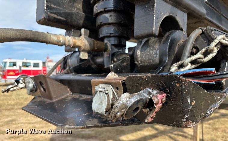 image for item EC1095 1999 TRLK end dump trailer