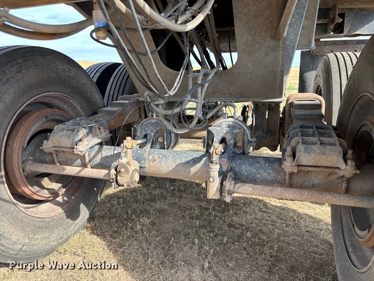 image for item EC1095 1999 TRLK end dump trailer