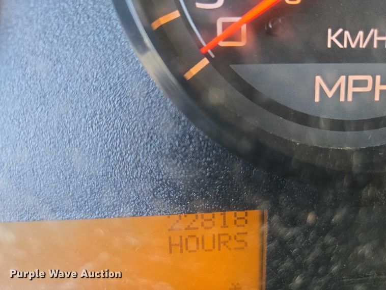 image for item EC1102 2013 International LF687 semi truck