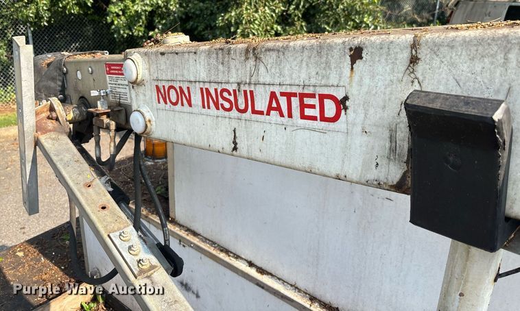 image for item EC3725 2015 Ford F450 Super Duty bucket truck