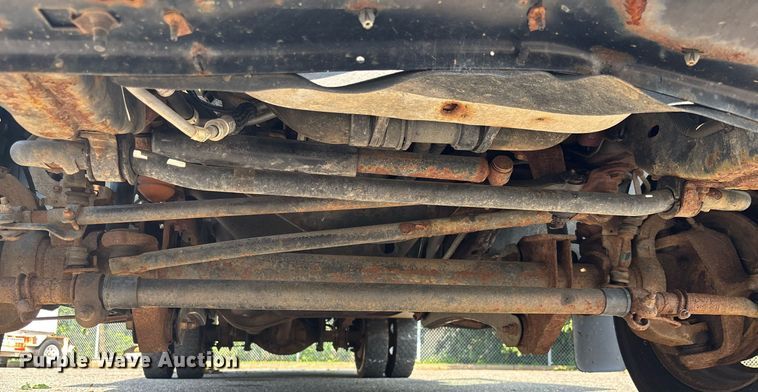 image for item EC3725 2015 Ford F450 Super Duty bucket truck