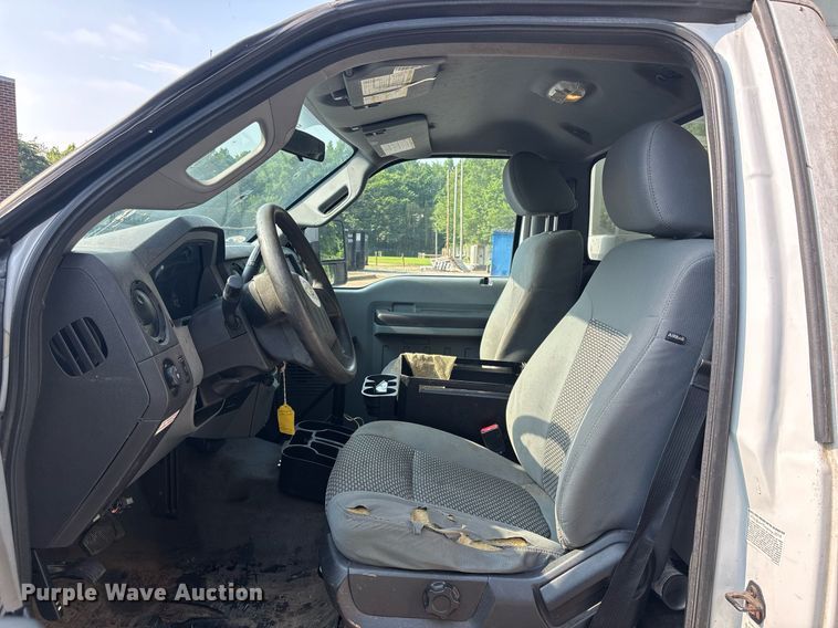 image for item EC3725 2015 Ford F450 Super Duty bucket truck