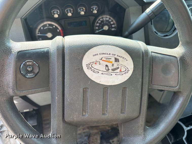 image for item EC3725 2015 Ford F450 Super Duty bucket truck